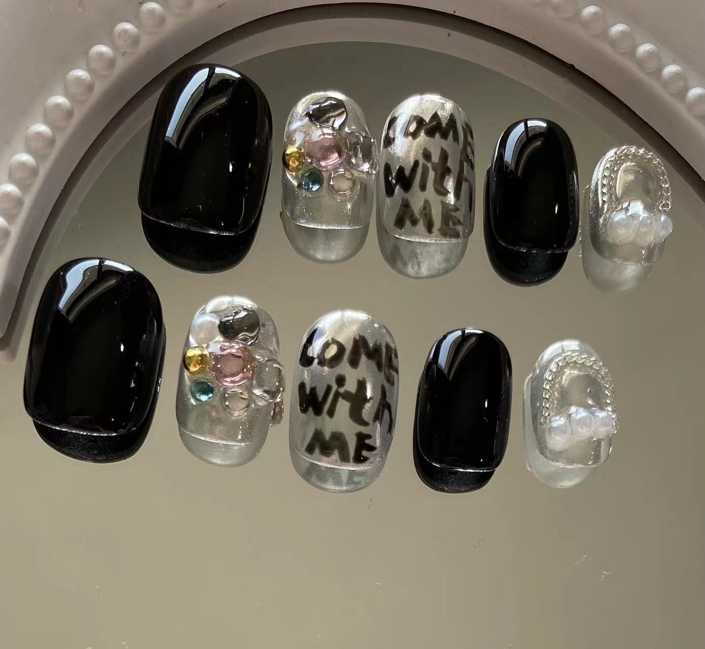 Come With Me | Short Squoval Manicure | Handmade Press On Nails H5 transparence