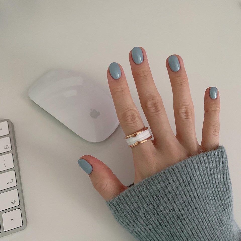 Smoggy Blue | Short Squoval Manicure | Press On Nails N686