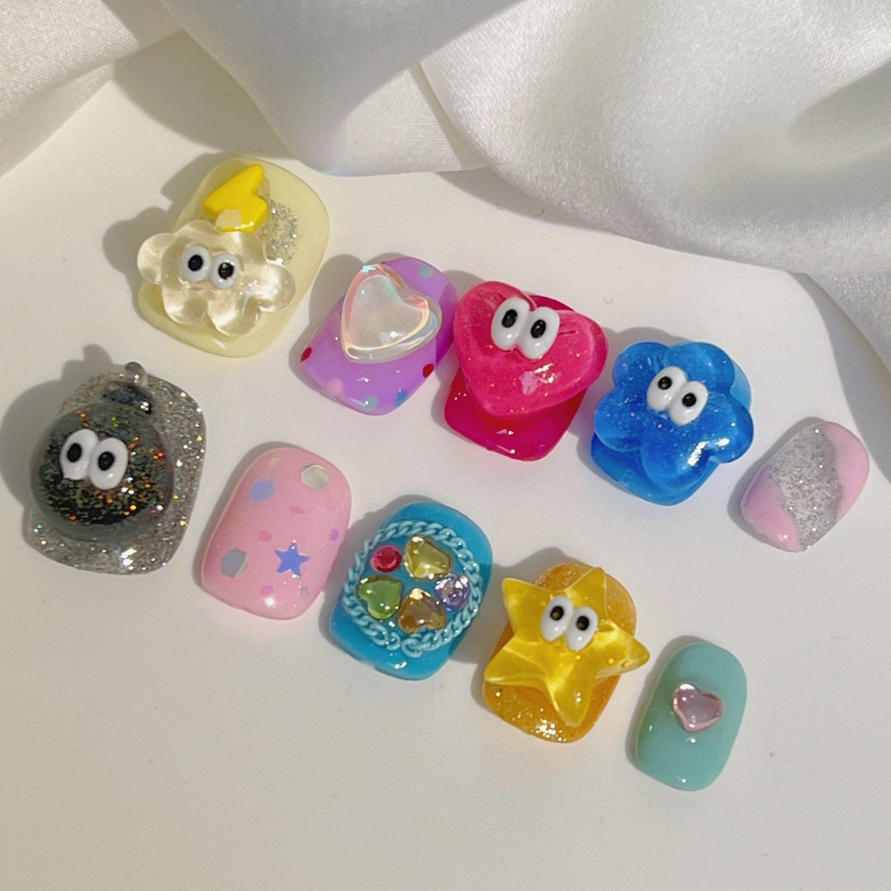 Sugar Pop Doodle | Short Squoval Manicure | Handmade Press On Nails H3